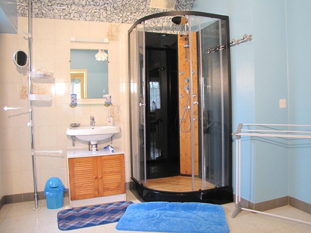 Holiday home Broceliande *